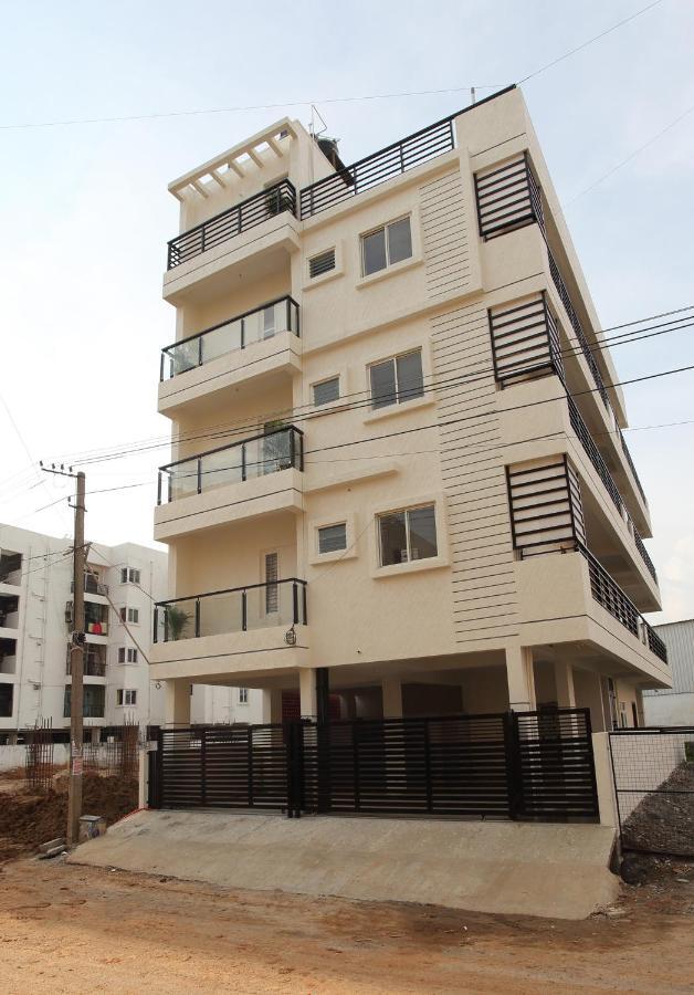 Qualtems Guest House-With Ac Options Bangalore Exterior foto